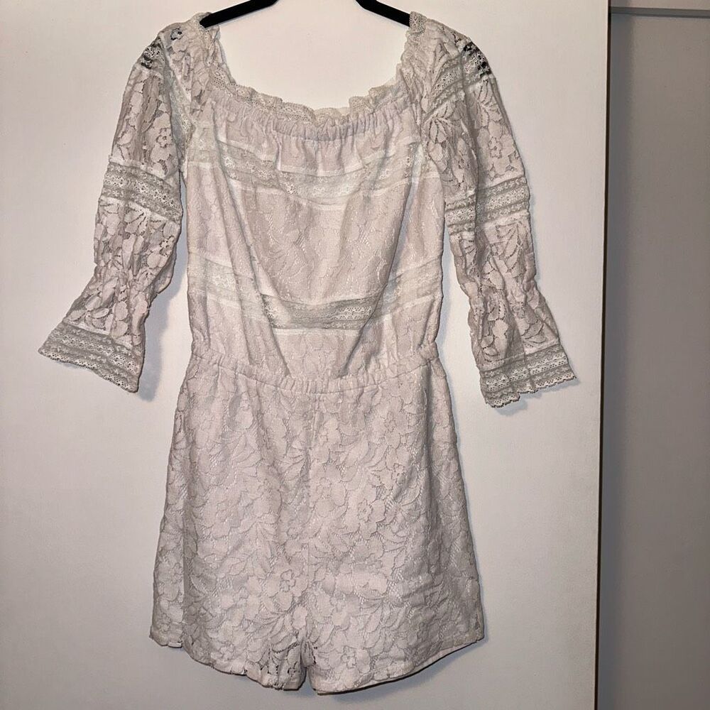 Guess Women’s Small White Lace Flare 3/4 Sleeve Ruffle Romper Bridal Boho EUC